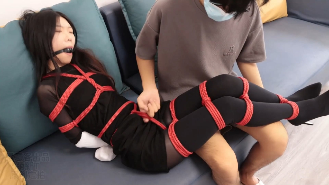 得意客 缚之轨迹 猫步轻俏 伪装同好的墨桐小姐.mp4_20220920_131224.348