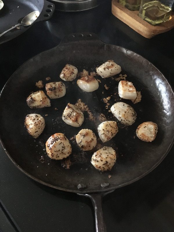 F8F38E00-EBE5-485A-8C87-A6D4F4CE6979