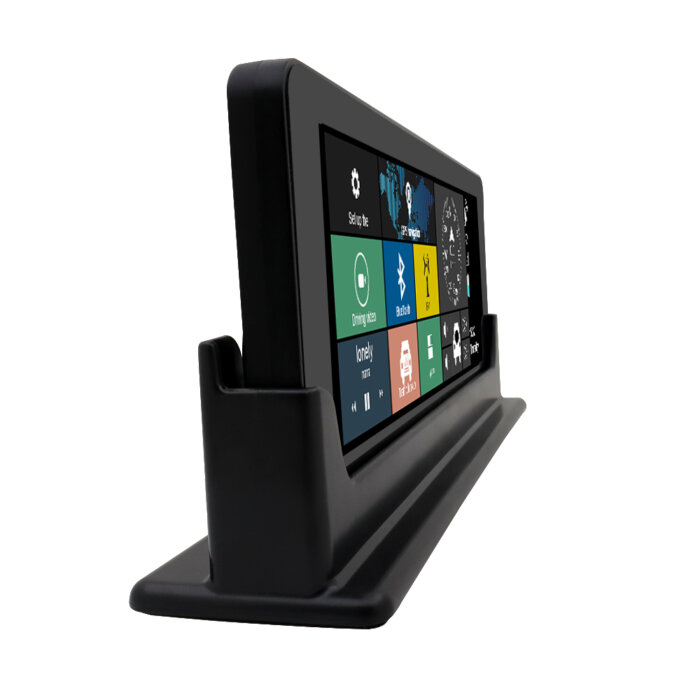 Una vista trasera del vehículo con líneas de guía de estacionamiento superpuestas, cortesía de la cámara trasera de visión nocturna.