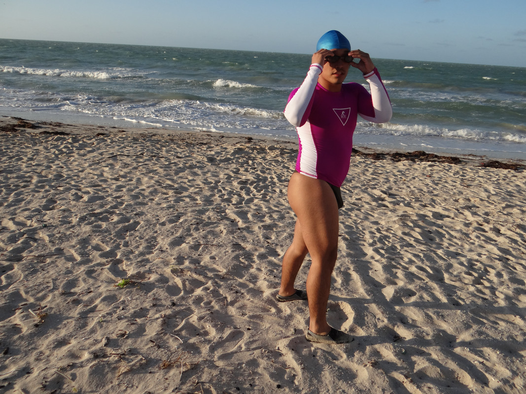 Un-d-a-en-la-playa-en-la-tarde-43