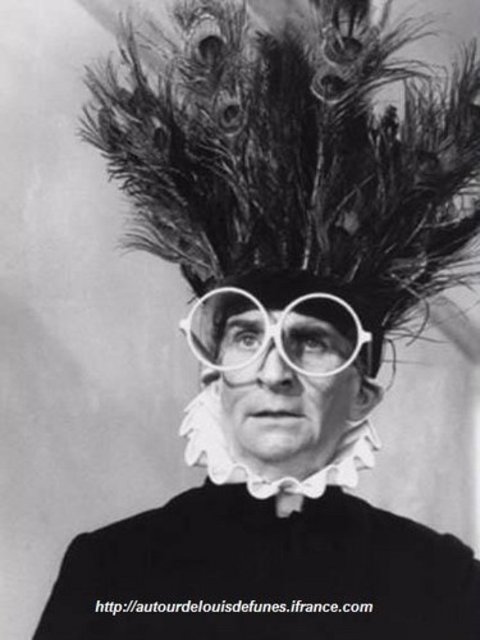 -louis-de-funes-30544744-375-500