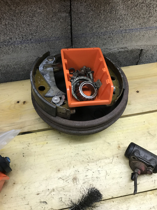 Restauration 4L (945)