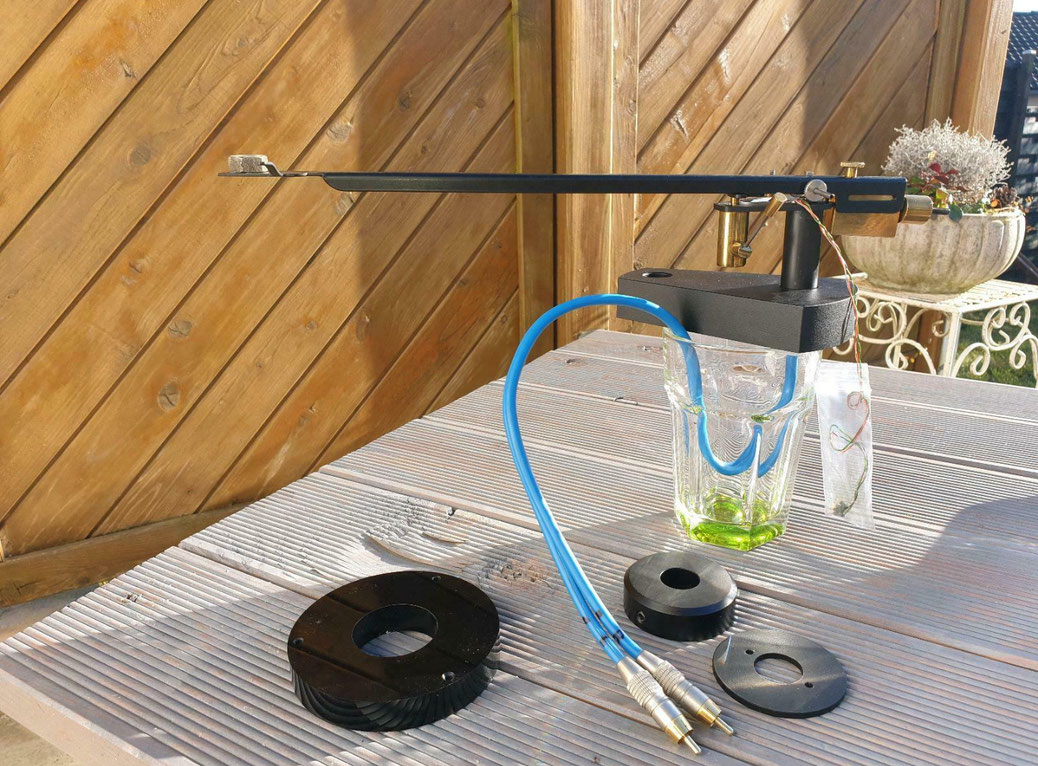 932F91D5-7F44-402D-971D-4D251CE08E4B