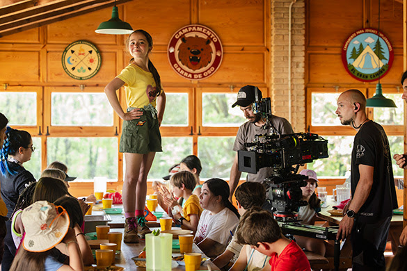 LA PELÍCULA “CAMPAMENTO GARRA DE OSO” EN RODAJE CON EDU SOTO, ELISABET CASANOVAS Y ANABEL ALONSO