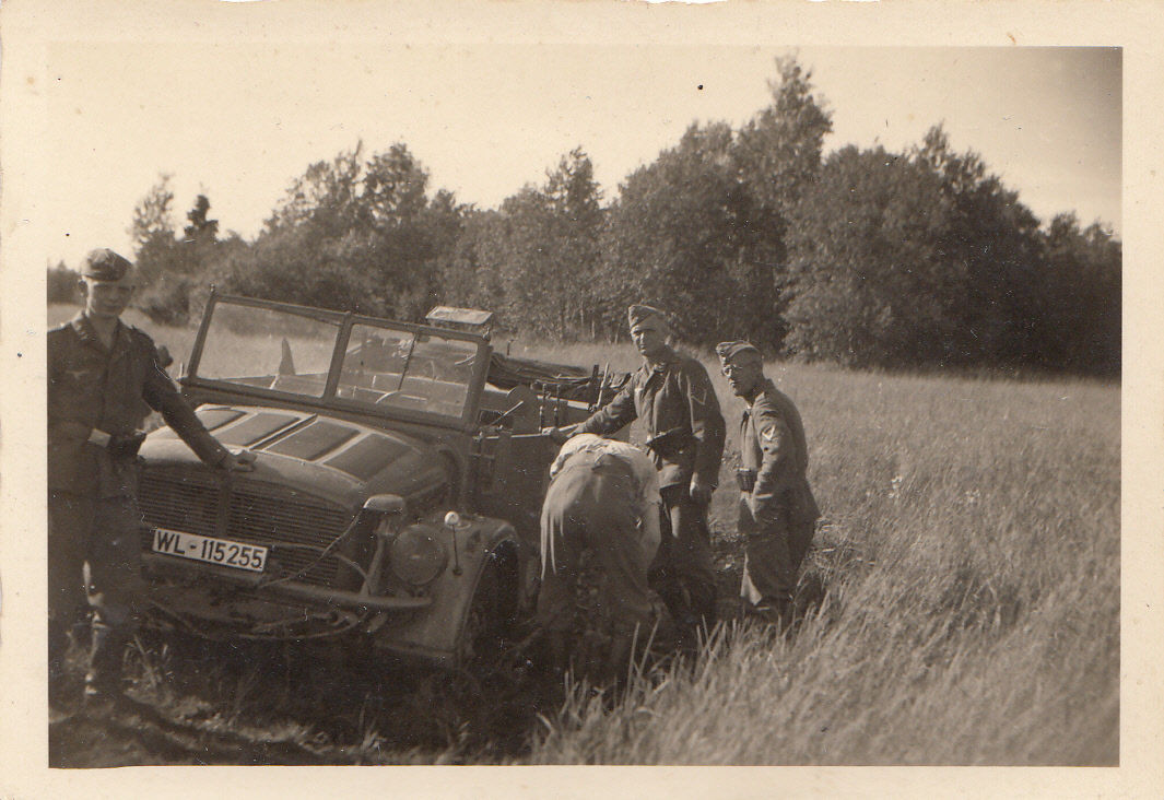Wehrmacht Frankreich PKW Kübelwagen der Luftwaff