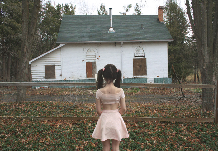girlinhouse