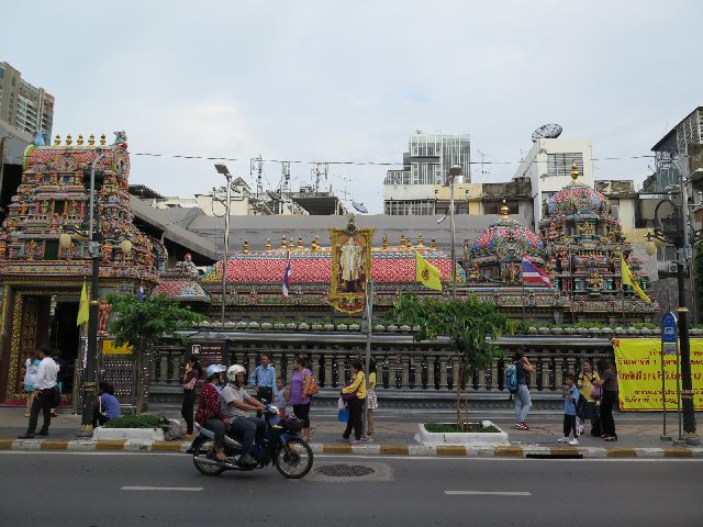 Día 2 - Bangkok Completo: 7 Templos, MBK y Mercado Patpong - TAILANDIA Y CAMBOYA POR MENOS DE 1000€, VIAJE MARCA DE LA CASA (14)