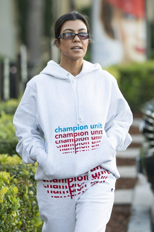 6A3489FC-237F-4B76-8597-8B5F81B3110B