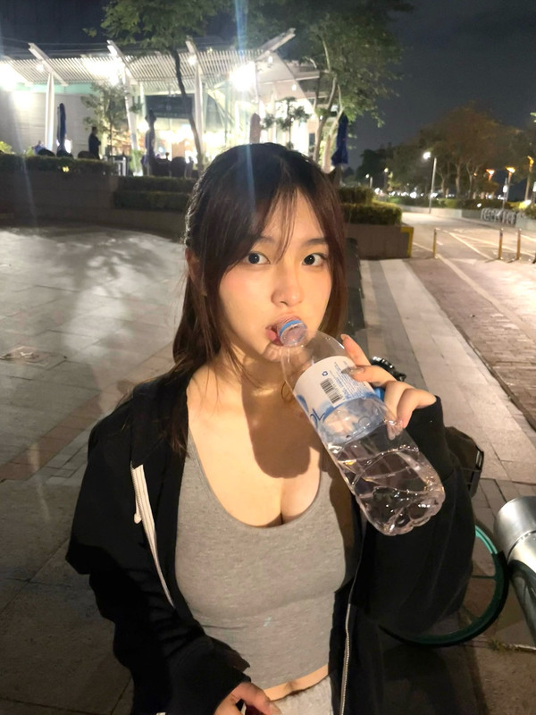https://i.postimg.cc/CLy2D6Cw/Snap-Insta-to-591155333-18305754091265857-4431927317327381356-n.jpg
