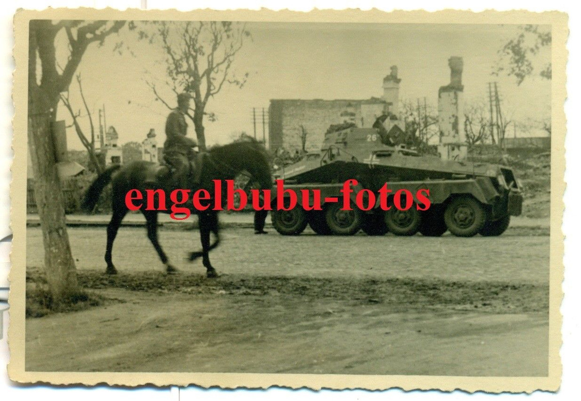 FOTO - 18.Panzer-Div. - Tauchpanzer-EINHEIT - Spähwagen SdKfz 23