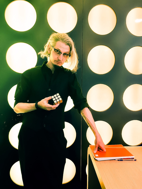 8A0989A2-BF18-4862-B8AE-974068CED447