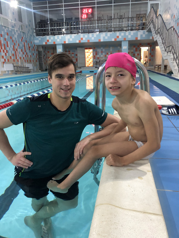 61EE3A04-D4EE-4DDA-B416-24B21E44F79A