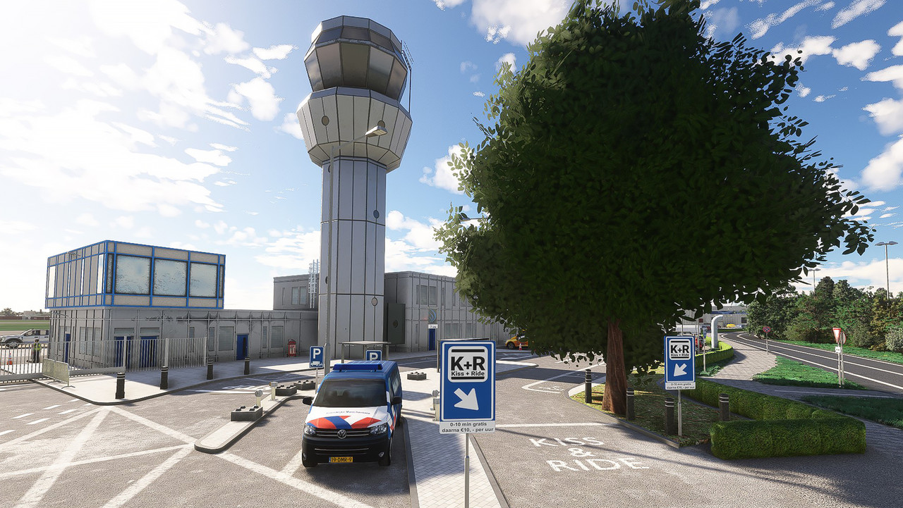 Maastricht-Aachen-airport-10.jpg