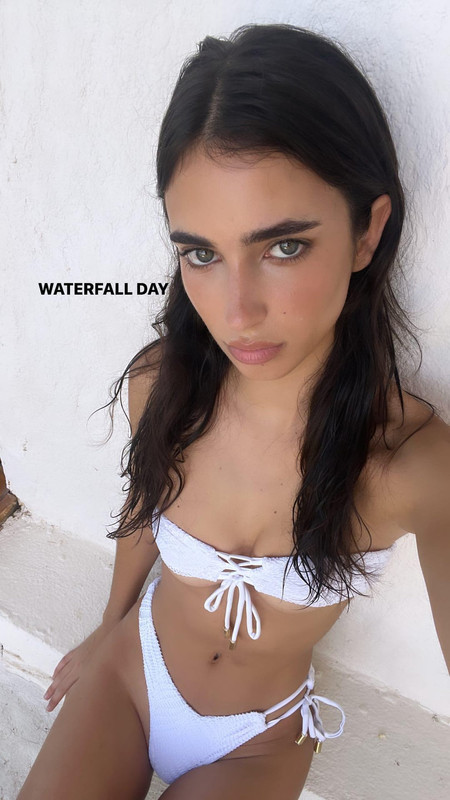 [Εικόνα: waterfall-day-ig-story-15-nov-v0-3j6y0xohbk0c1.jpg]