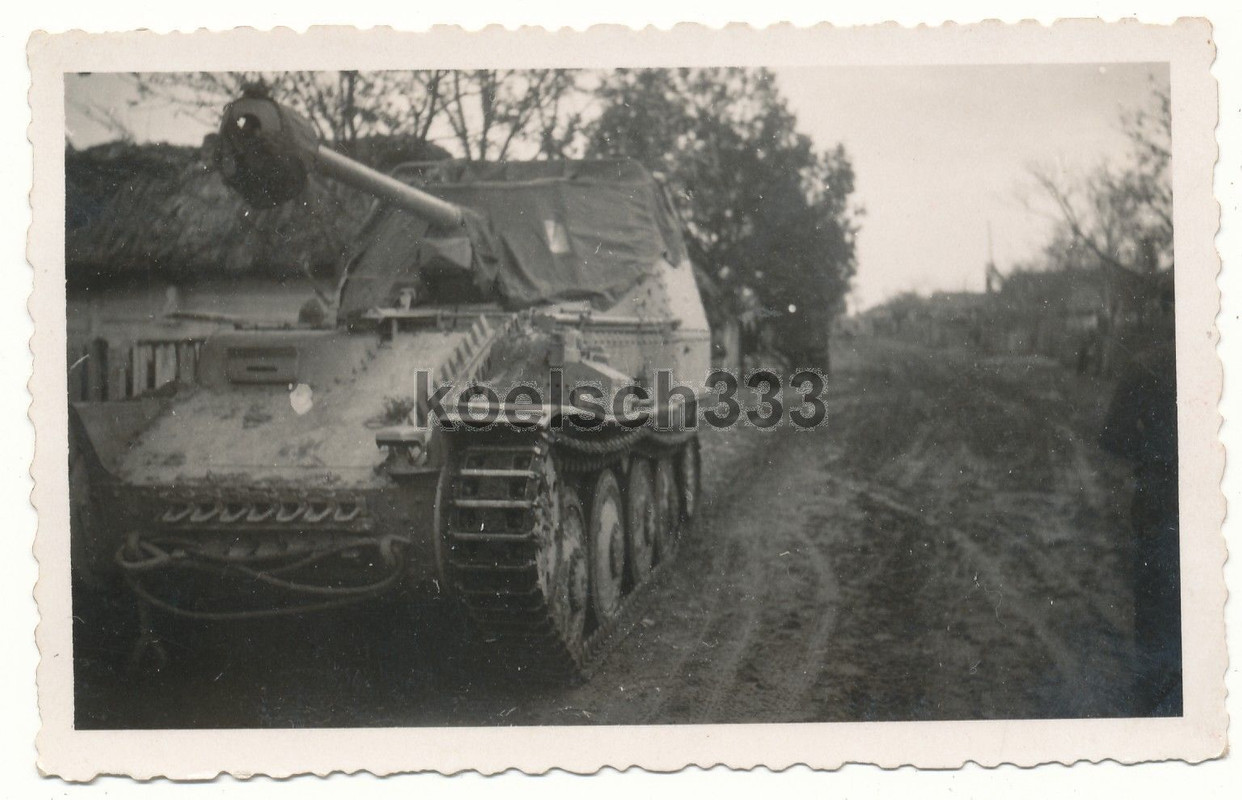 Foto Panzerjäger Panzer Marder III Sd.Kfz. 138 S