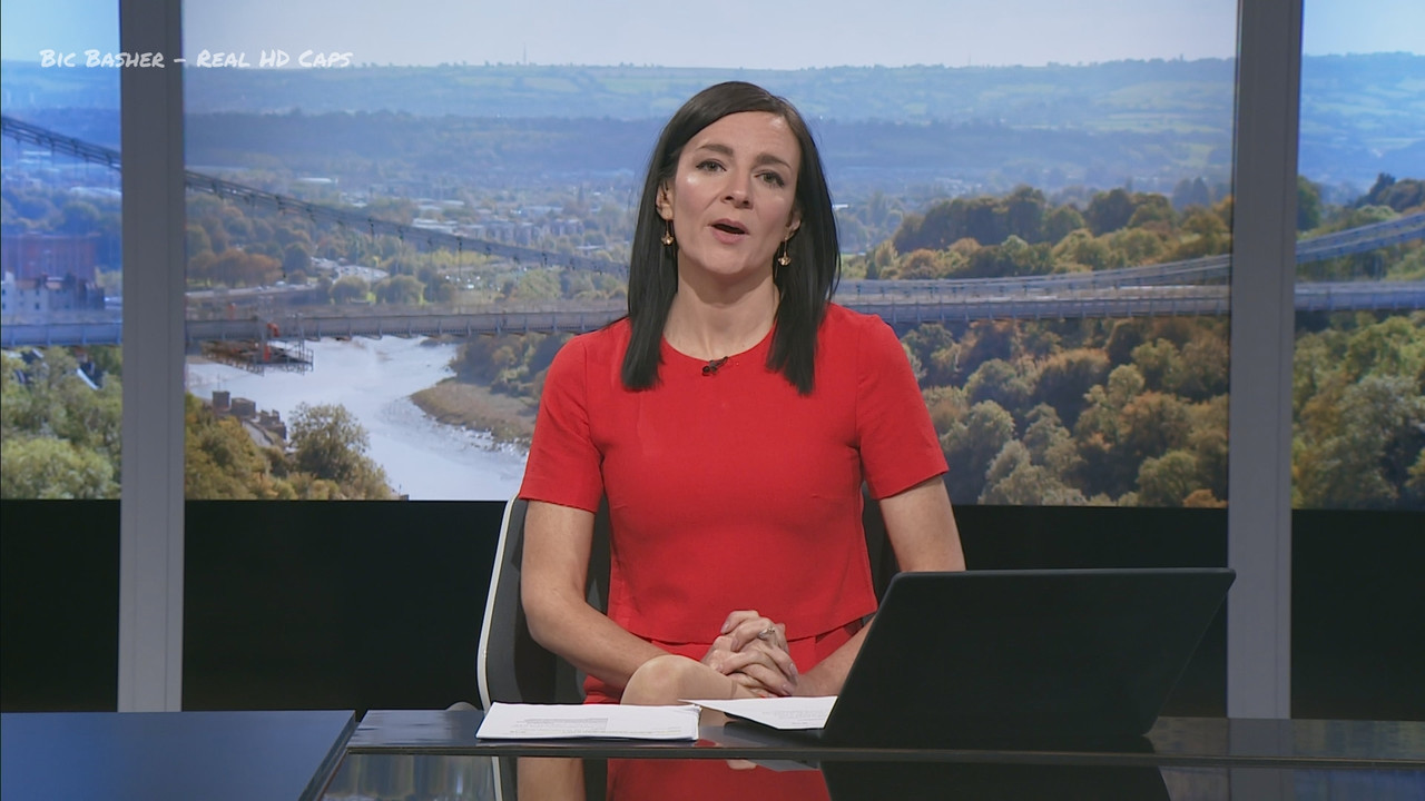 04.06 - 18.30.00 - ITV News and Weather. 06 04 2025 - 2 Round-up of t....ts_snapshot_10.19.450