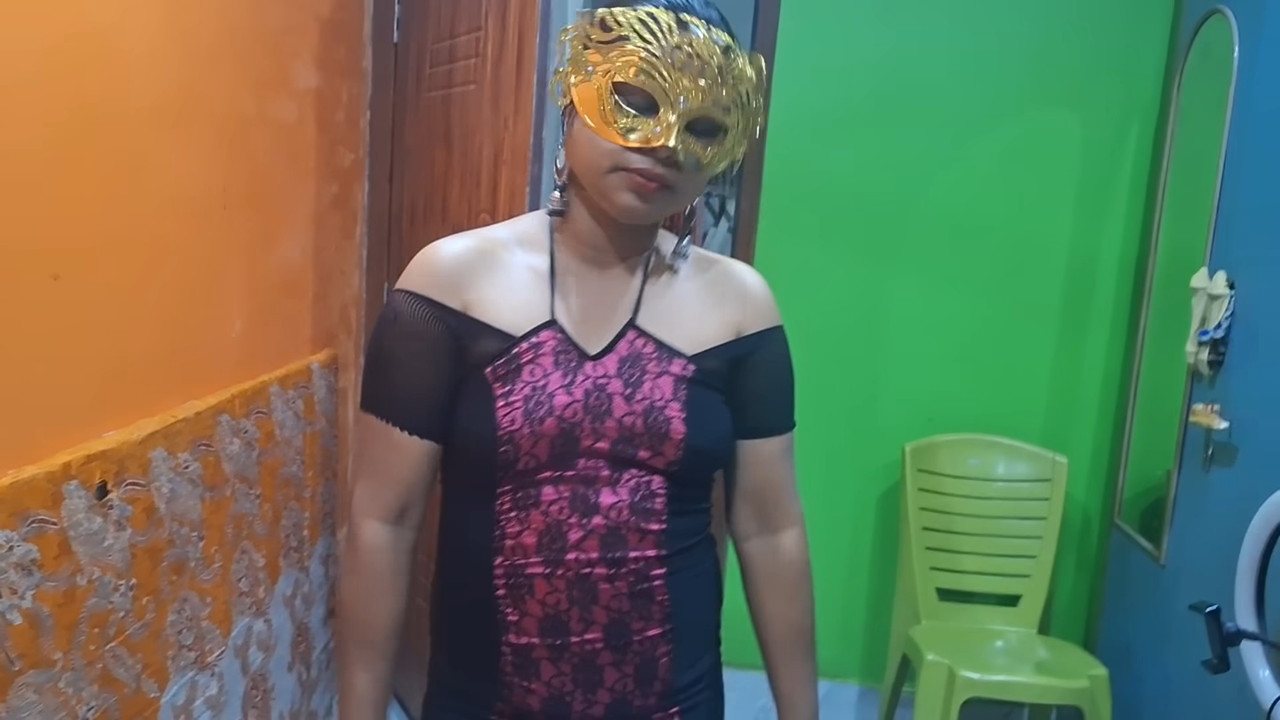 Indian Deshi Randi Come to Sex with Her Client.mp4_snapshot_01.28.000
