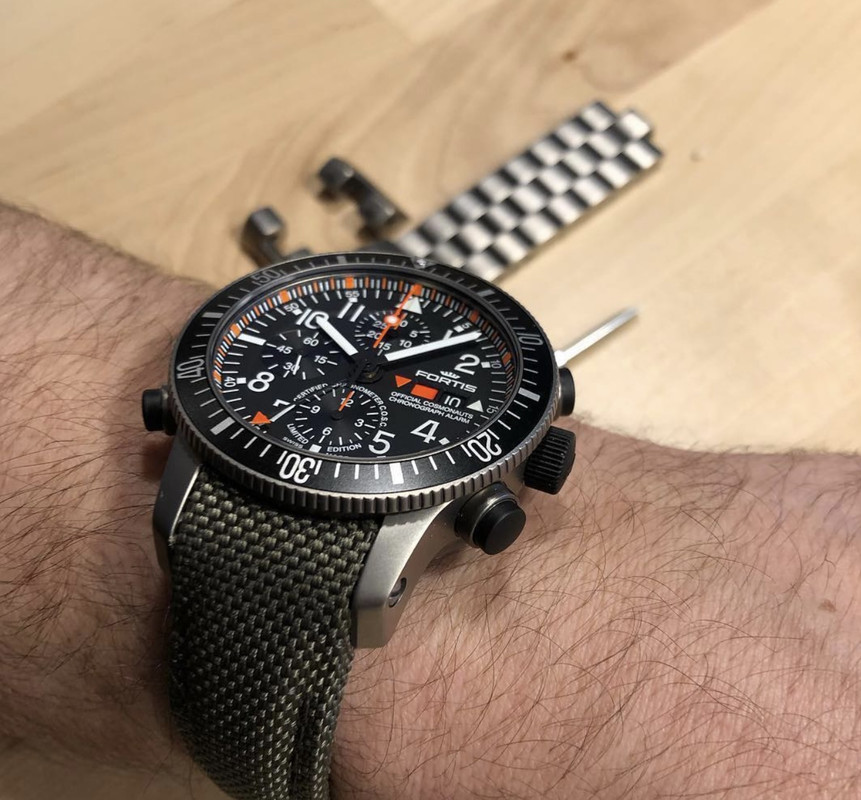 A7A9B71F-2535-4122-8A7B-438724B733B8