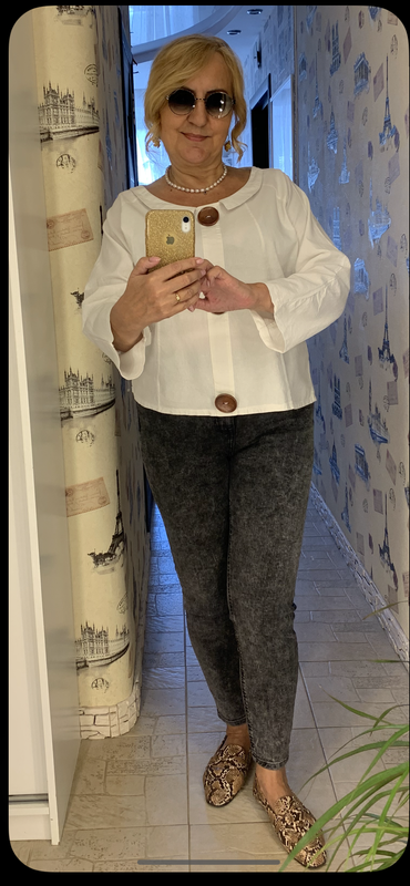 41E3B410-ECAF-41E7-B337-82097101F8F3