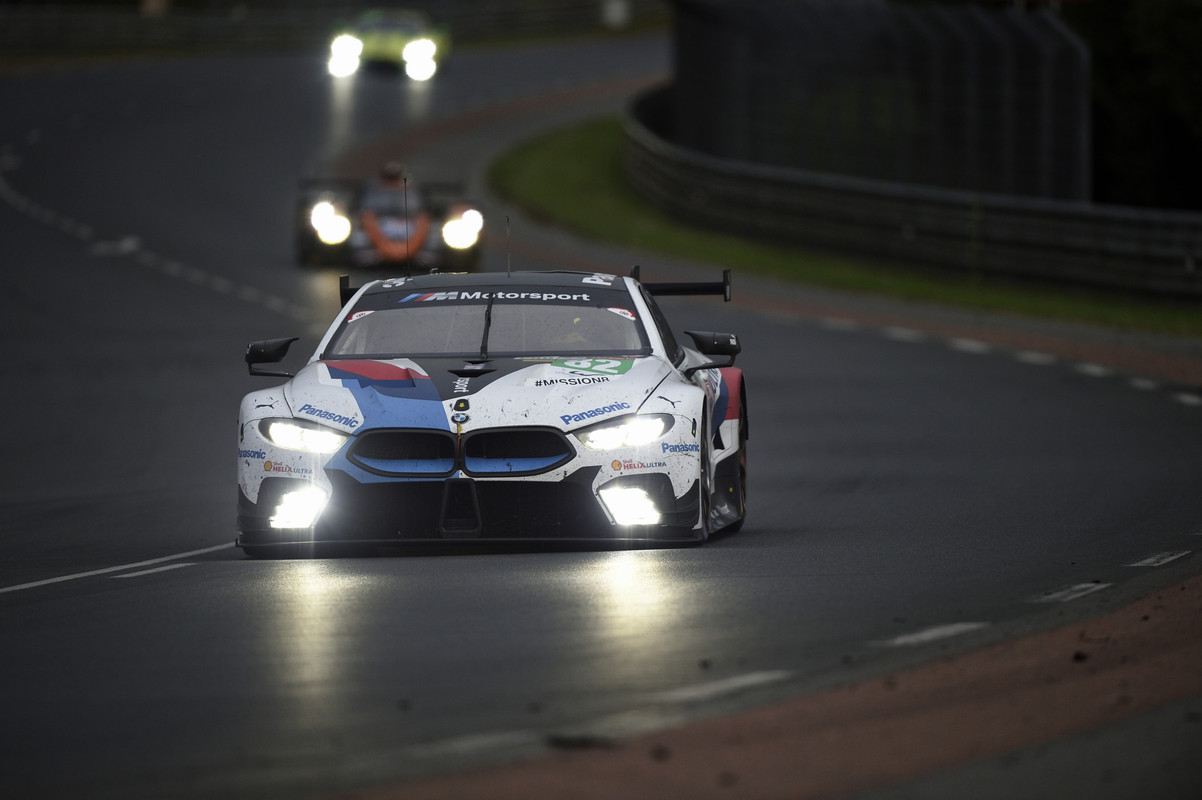 P90354262_highRes_le-mans-fra-15th-and