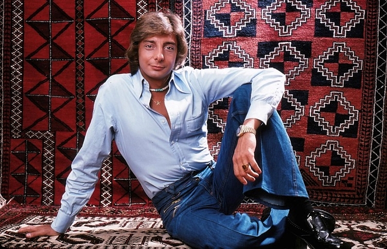 AIRPLANE-BARRY-MANILOW-1-FOTOR.jpg