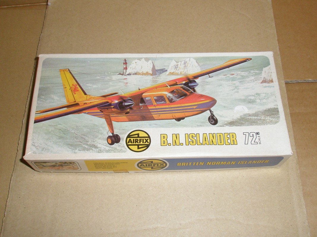 Airfix Islander