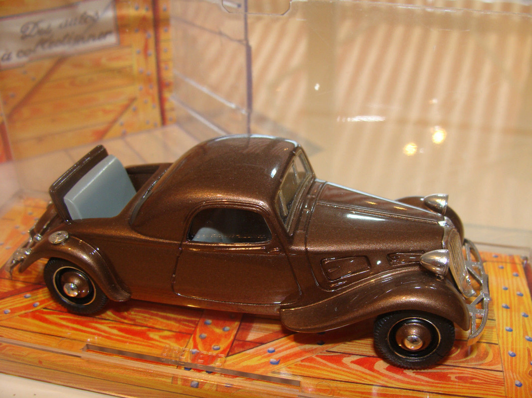 Norev - 11 A 1935 Faux Cabriolet Beige irisé Spider ouvert  -  330  RJ 1