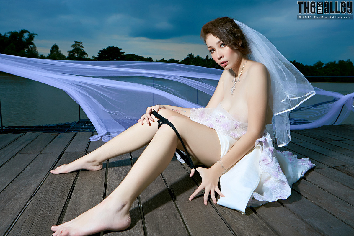 natcha-10-095