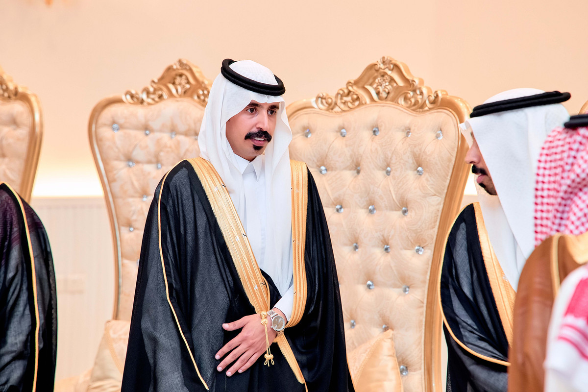 Freelancres-C76-A8611