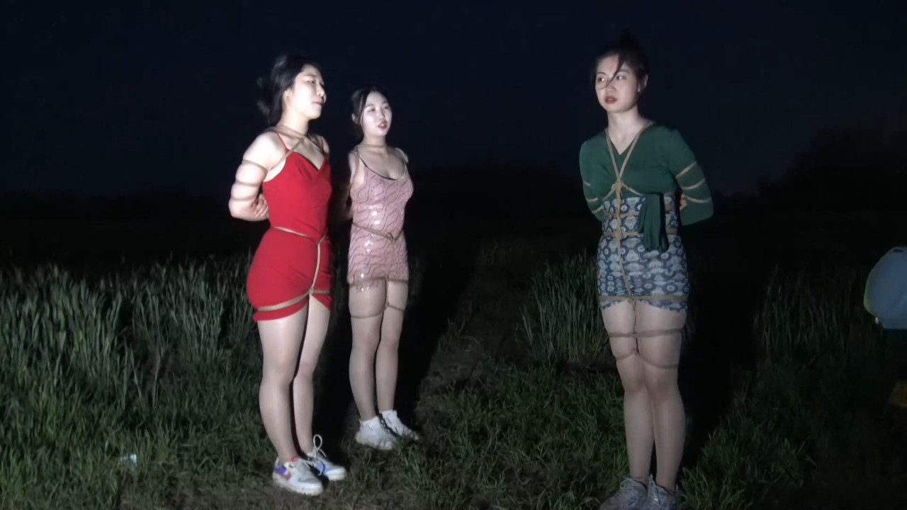 胜景影视 三女M夜外捆绑游玩.mp4_20220419_185207.809