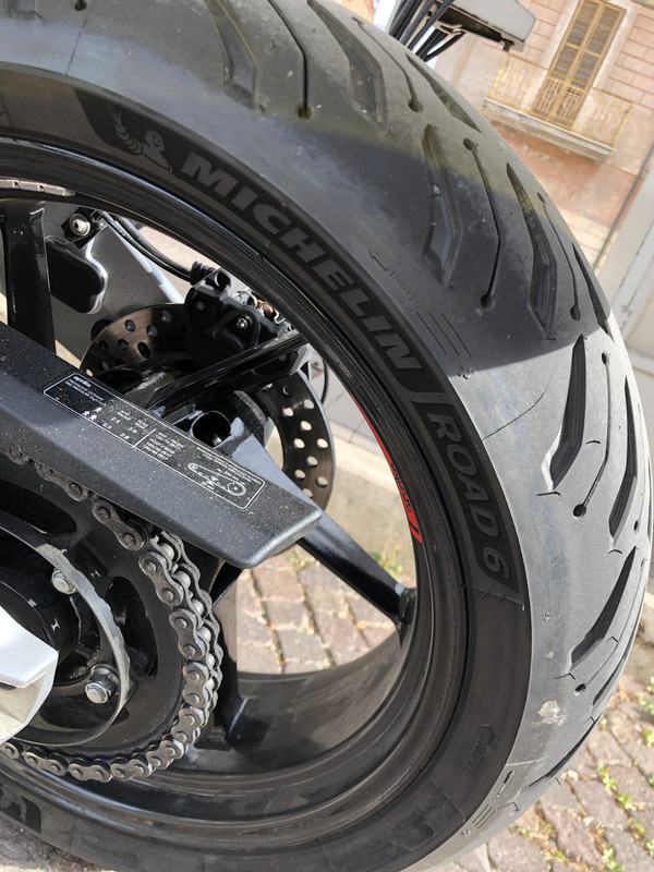 3E86B509-BC04-41C3-B837-8F8B0DAAA503