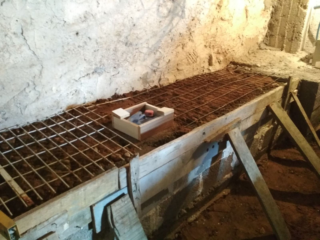 EC71408F-FBEC-47D4-AE6D-4966B980C10B