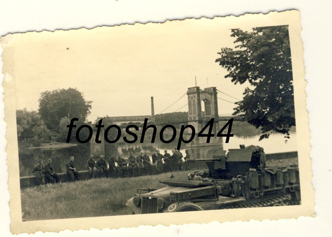 WH SdKFZ Halbkette mit Aufbau Flak Geschütz Heer