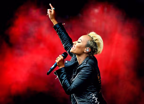 Miniatura del Video Oficial