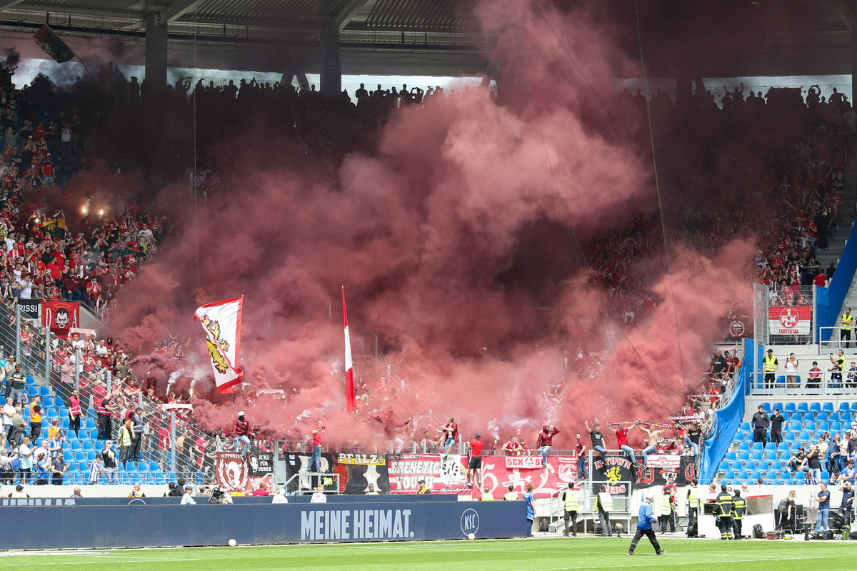 karlsruher-sc-1-fc-kaiserslautern-2-bundesliga-2022-2023-6