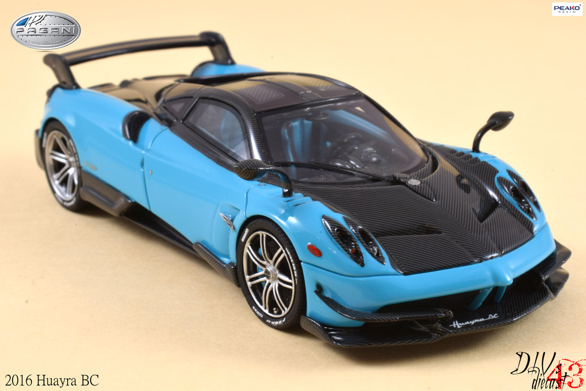 Pagani Huayra BC Blue Peako (7)