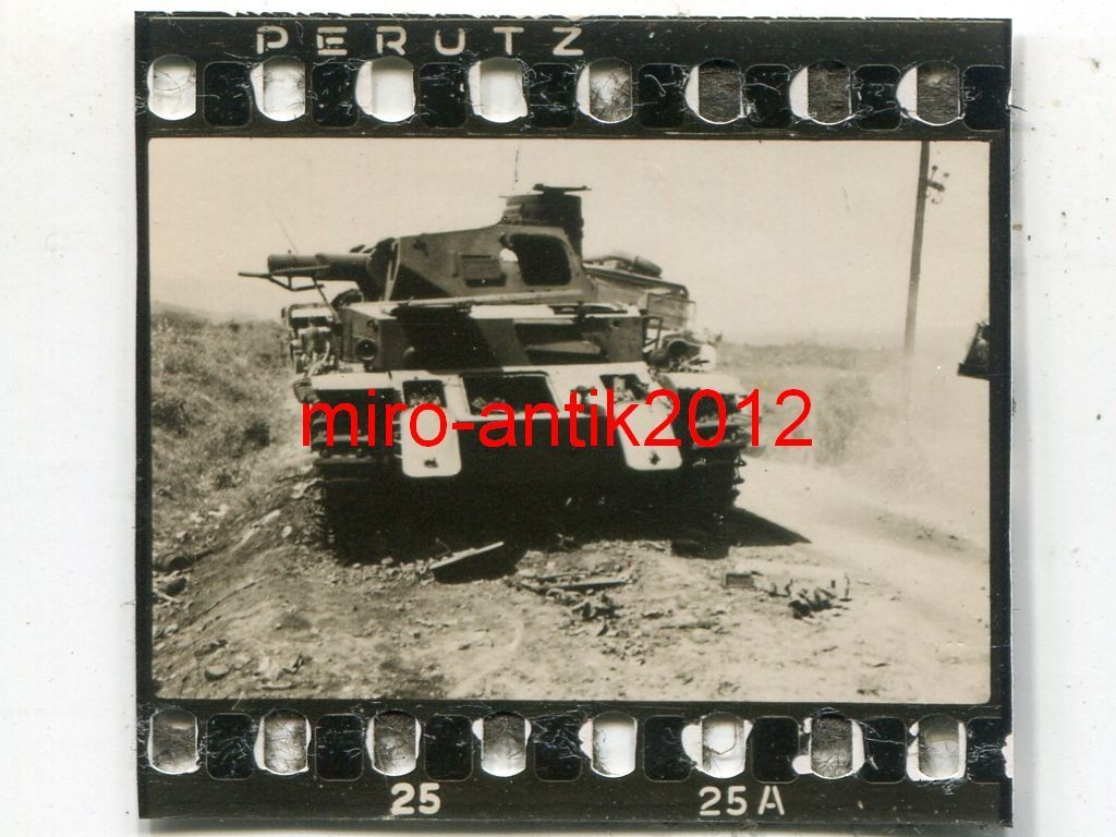 Foto, Panzer-Regiment 31, zerstörter Panzer Russ