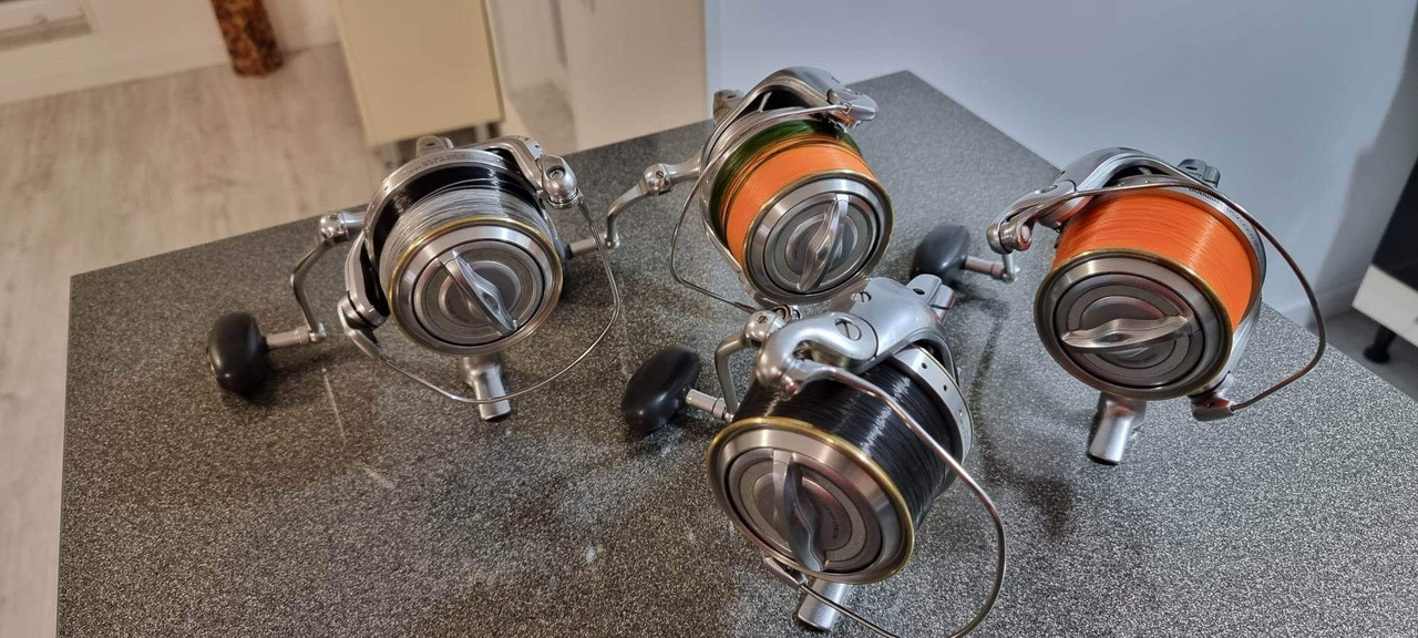 E857ED9F-BE70-4C19-B21B-062239AA57BF