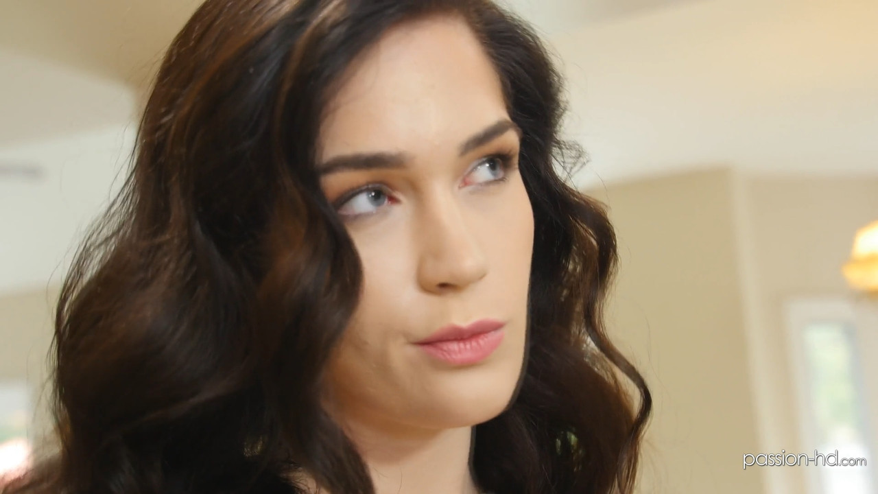 Ev3lynC - H0r@$DH@rt@r - 080319HD.mp4_snapshot_00.25.837