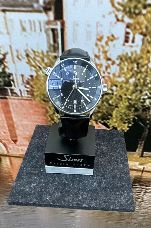 05F4038D-7A4B-4724-B75B-0AA383DD56D2