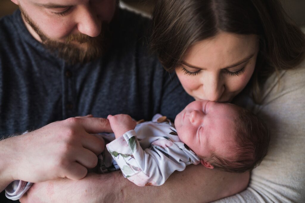 Why arrange a Newborn Photography Session at home