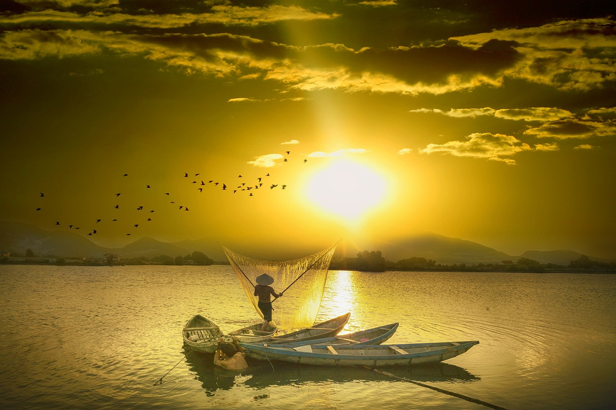 yellow-sky-4026087-1280.jpg