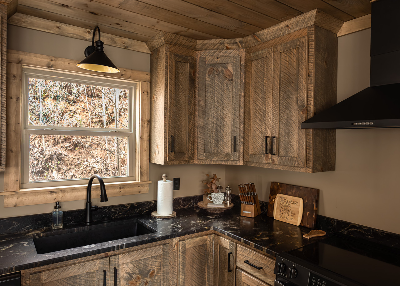 River's Den - Image 9