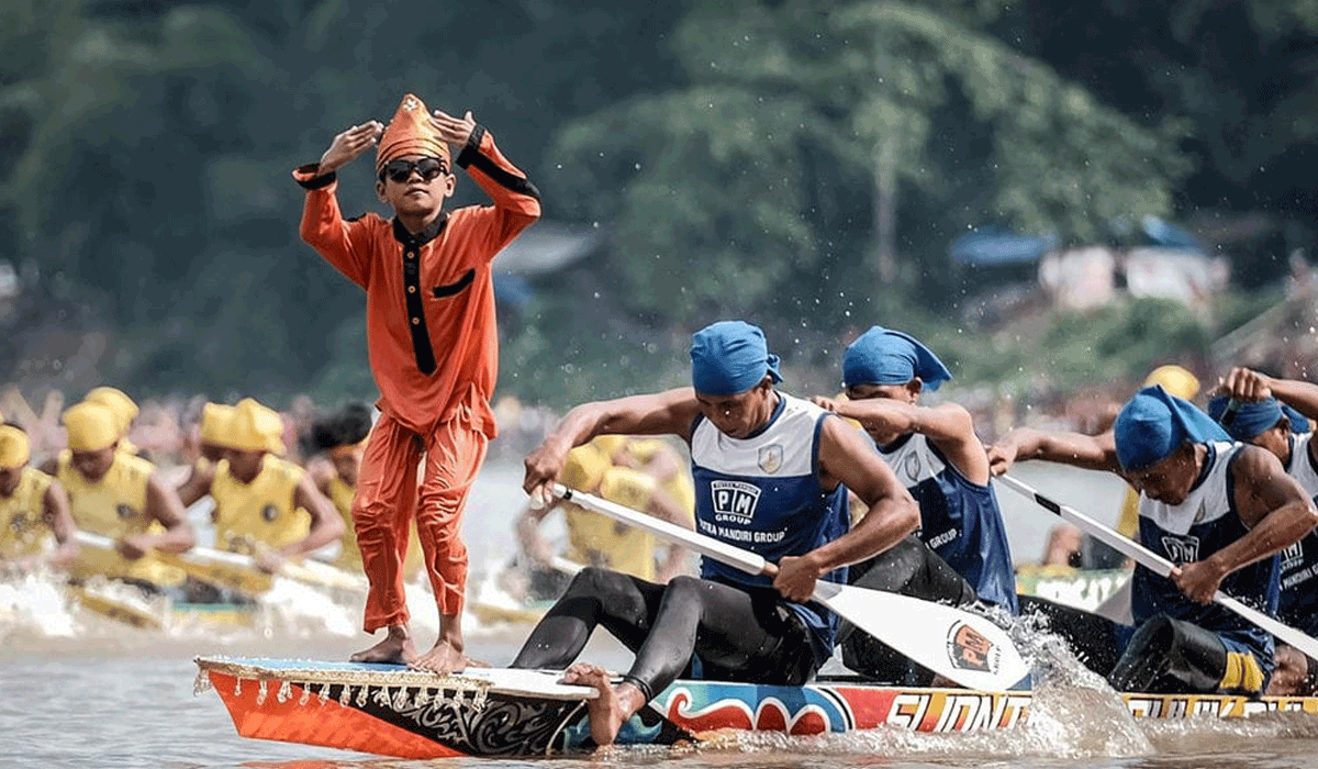 Dampak Sosial & Ekonomi Dari Festival Pacu Jalur