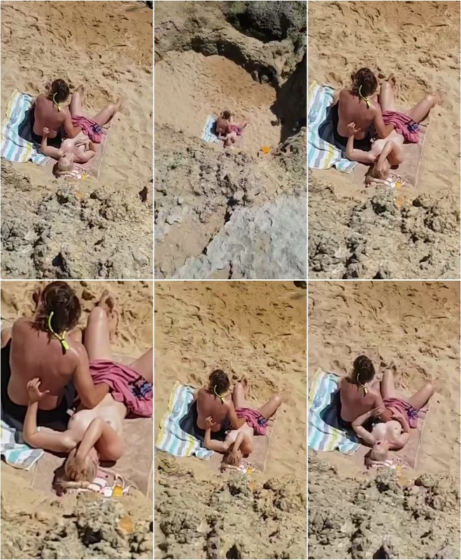 the-guy-play-with-pussy-of-his-gf-on-the-beach-2.jpg