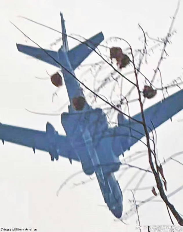 573B5FFC-B4B2-4D00-BFBD-92EE1DA915F3