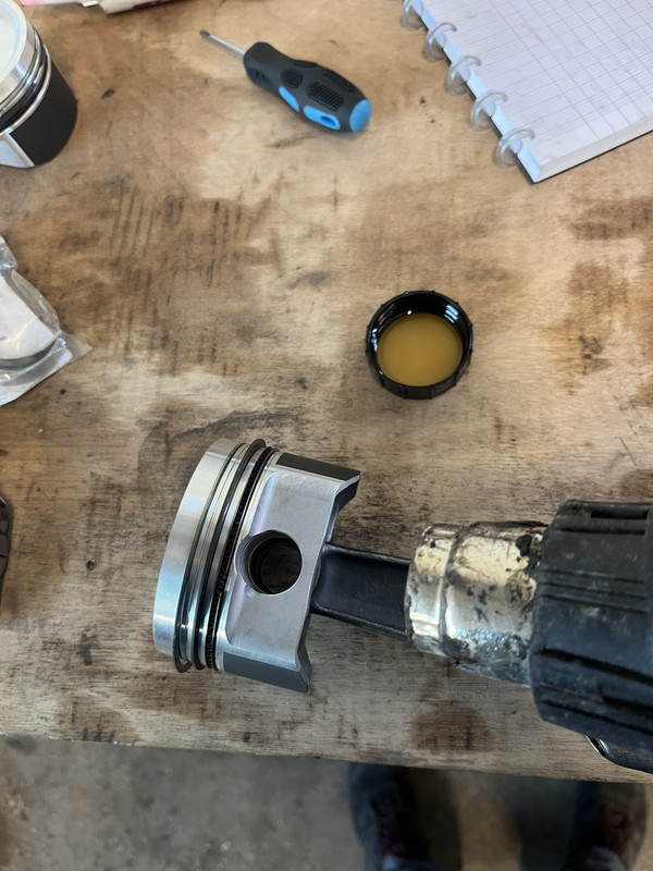 E9E35A25-39A3-4AE3-BCFF-3C9776F118B9