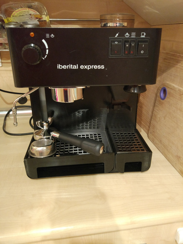 La mejor CAFETERA SUPERAUTOMÁTICA ✓【GUÍA 2022】