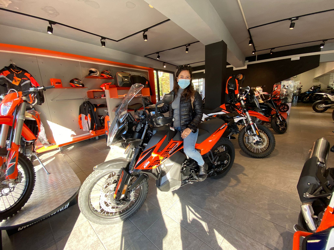 12209D93-70D9-4EA7-9D3B-A60BBE7E8646