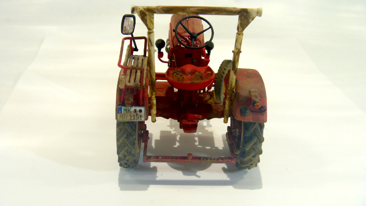 Revell Porsche Farm Tractor P1040612